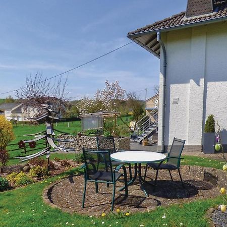 Cozy Apartment In Koerperich-Obersgegen With Wifi Korperich Eksteriør billede