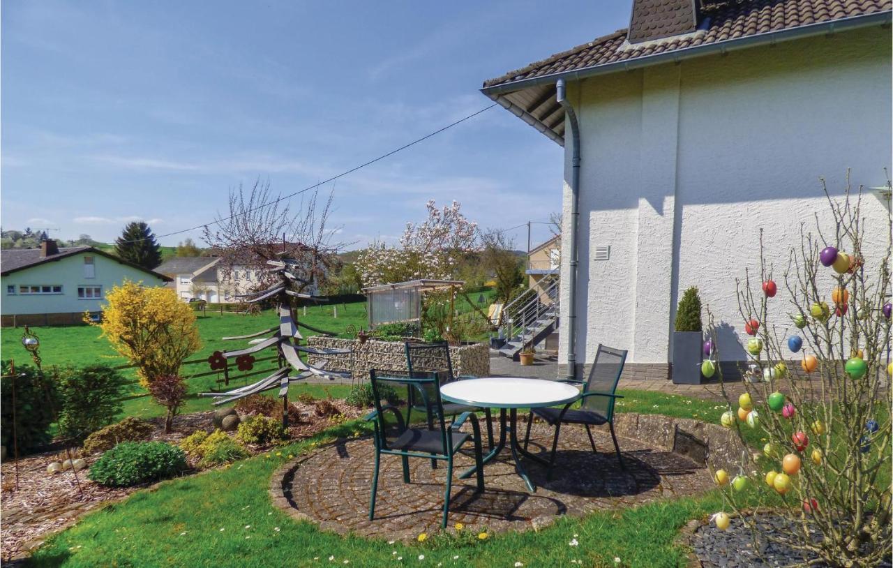 Cozy Apartment In Koerperich-Obersgegen With Wifi Korperich Eksteriør billede